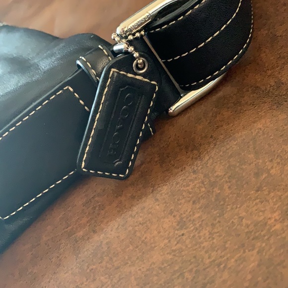 Coach purse - Picture 3 of 4